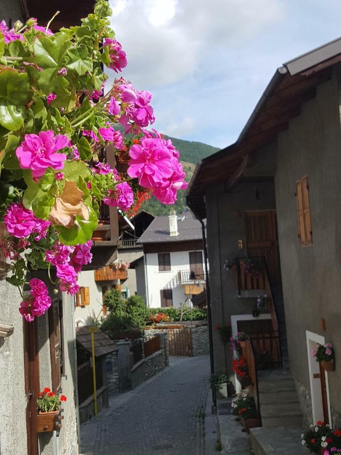 Deacons Lodge Бардонечия Екстериор снимка